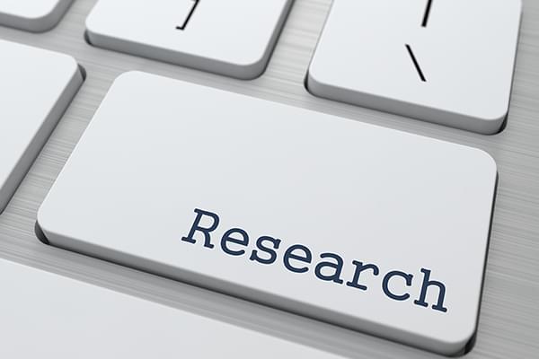 Keyboard with large Research Key